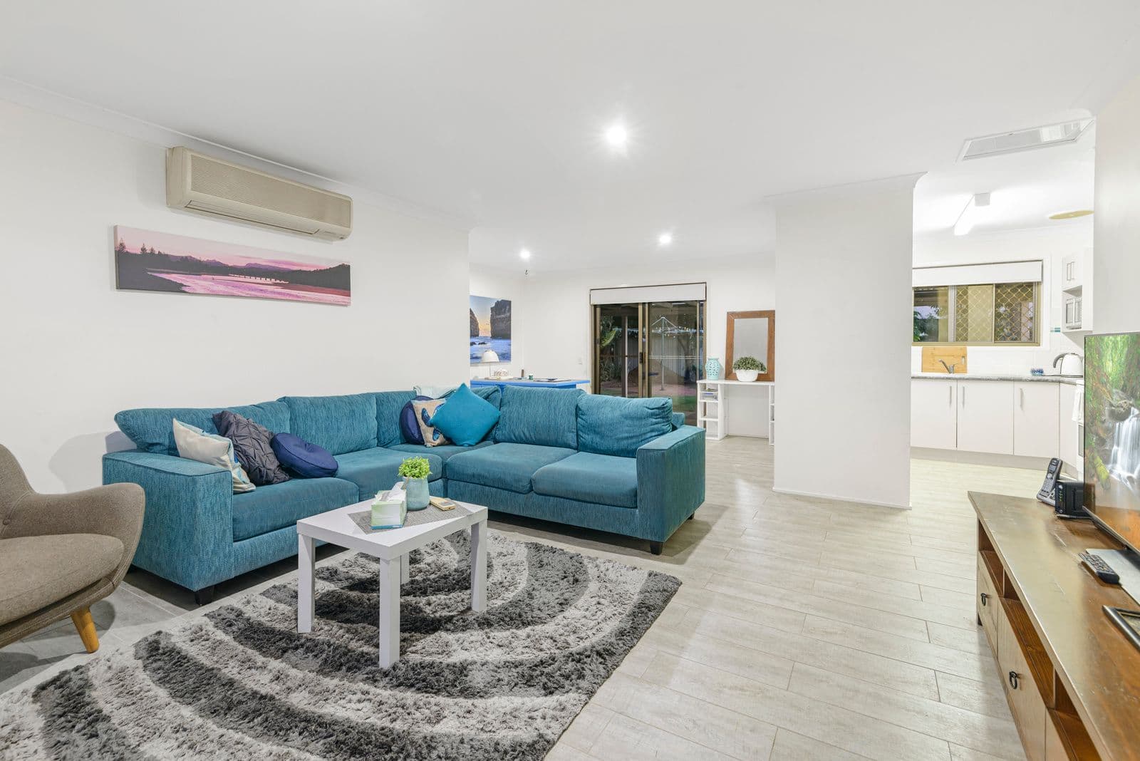 12 Rattan Court, Elanora QLD 4221, Elanora - Thumbnail 3