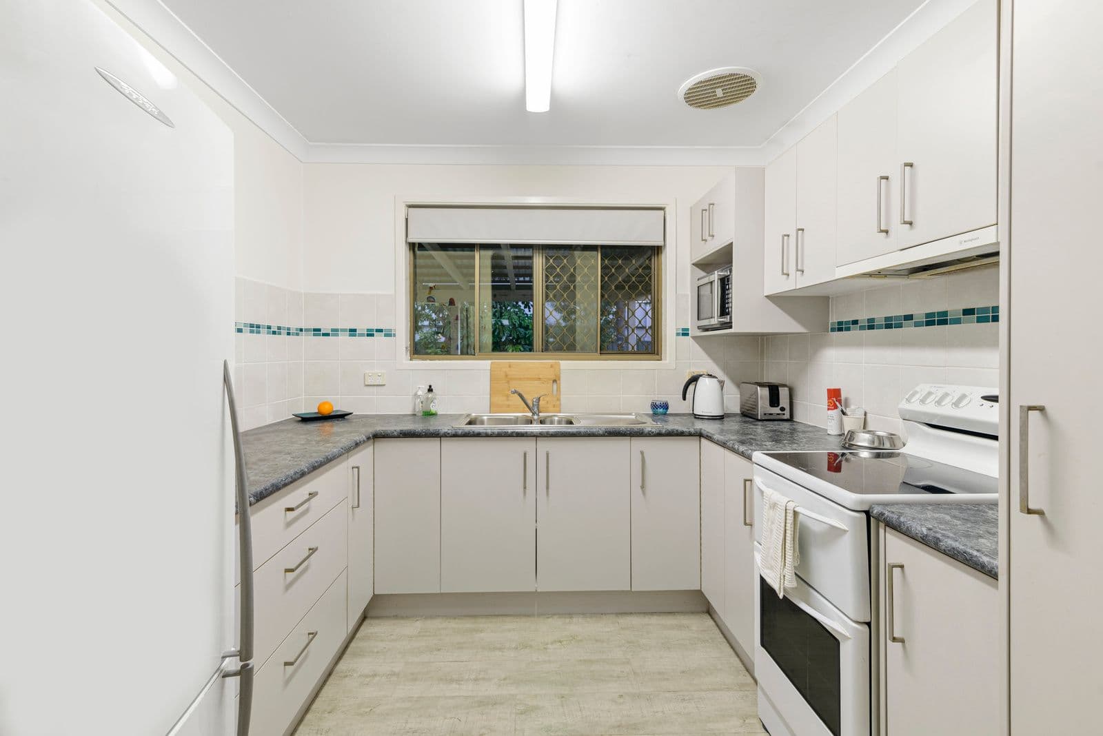 12 Rattan Court, Elanora QLD 4221, Elanora - Thumbnail 5