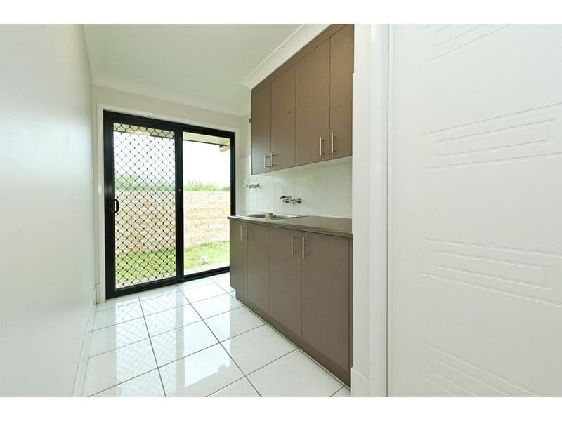 3 Connemara Drive, KAWANA QLD 4701, Kawana - Thumbnail 4