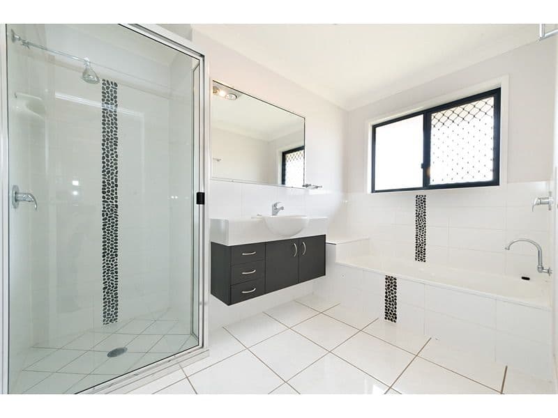 3 Connemara Drive, KAWANA QLD 4701, Kawana - Thumbnail 8