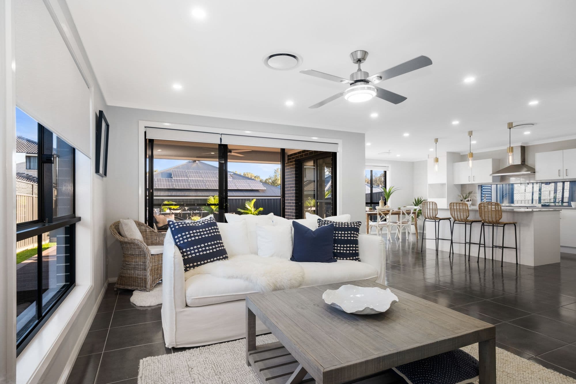 24 Columbus Street, Hamlyn Terrace NSW 2259, Hamlyn Terrace - Thumbnail 2