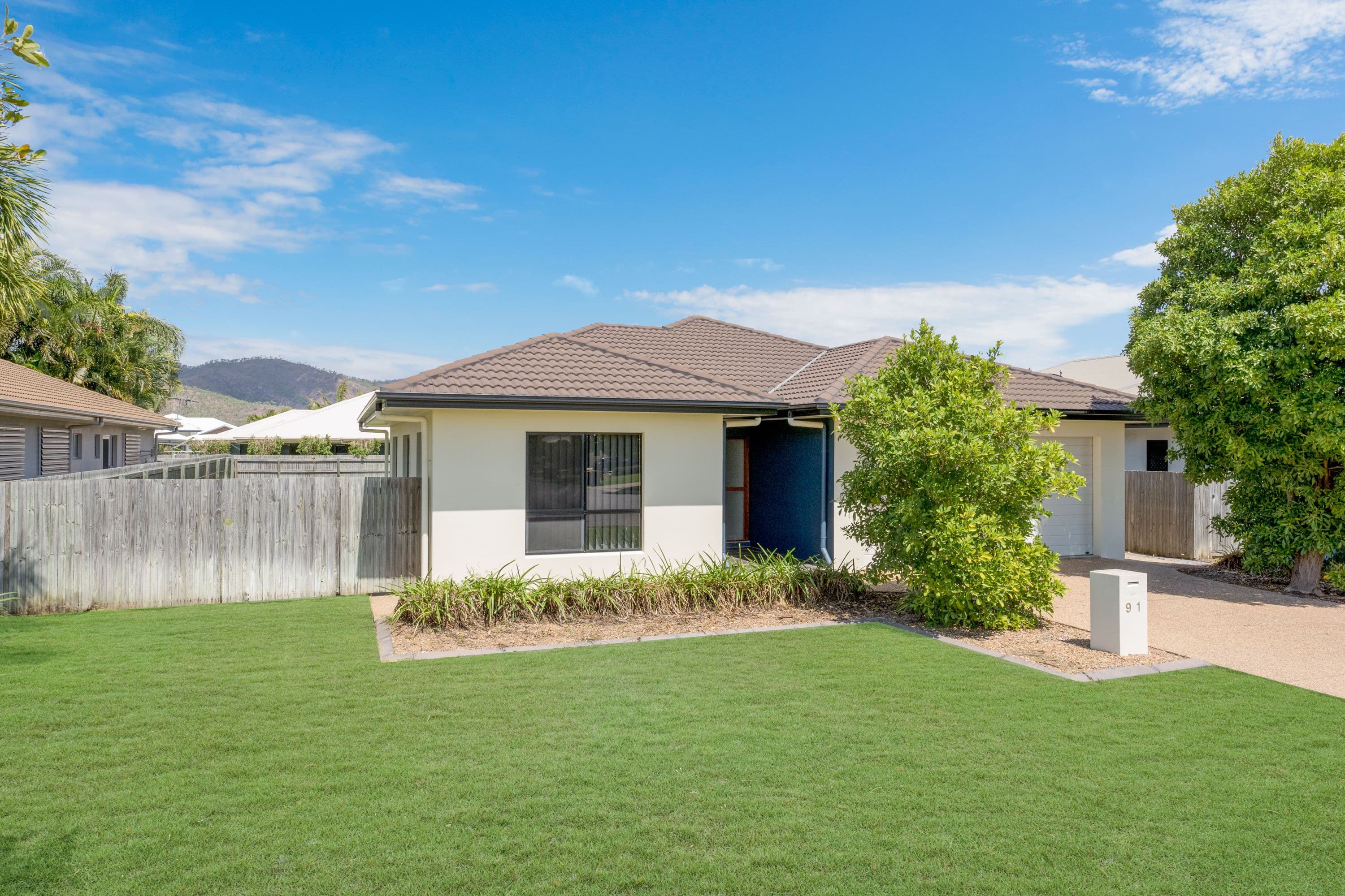 91 Springbrook Parade, Idalia QLD 4811, Idalia - Image 1