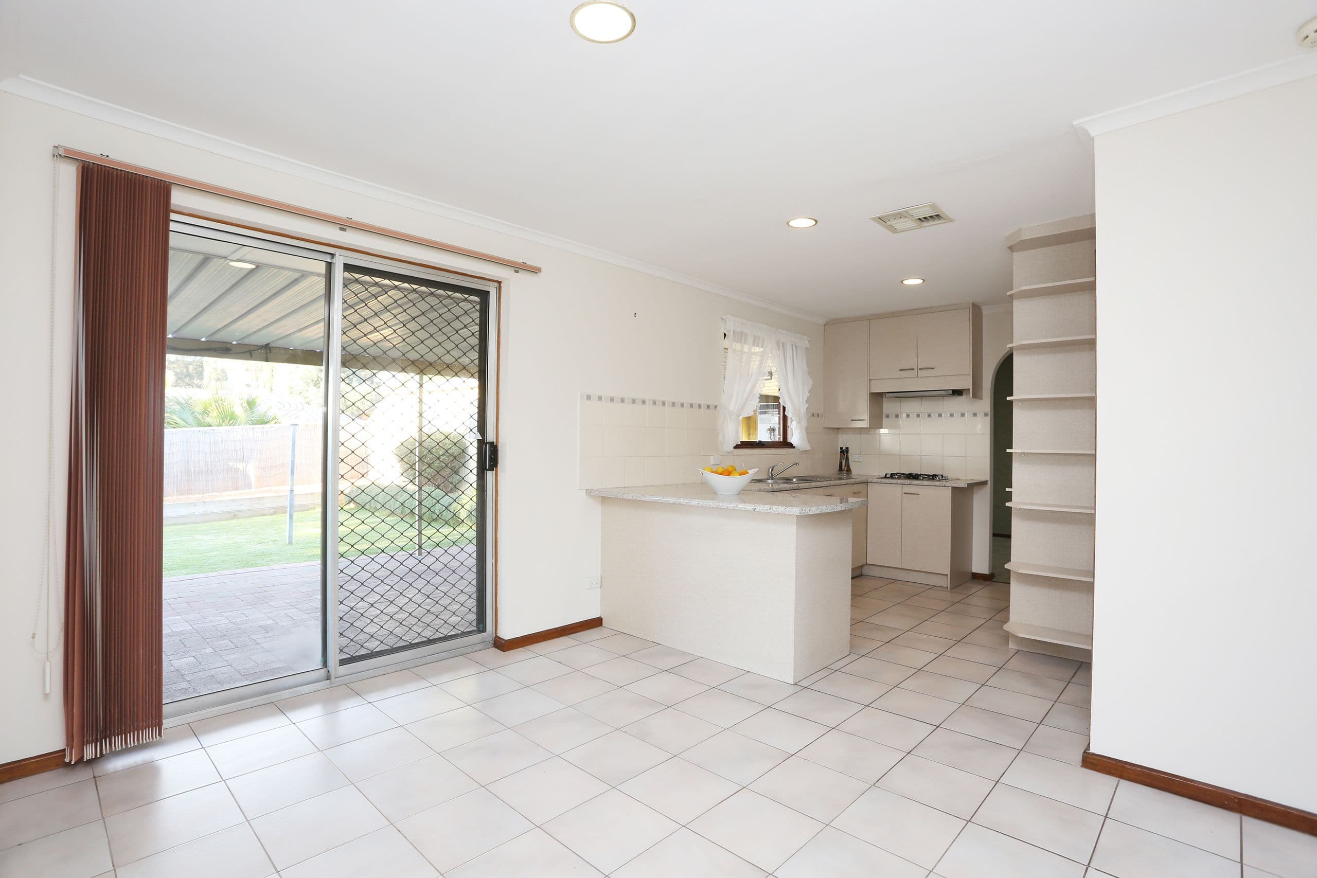 29 Ina Close, Craigmore SA 5114, Craigmore - Thumbnail 4