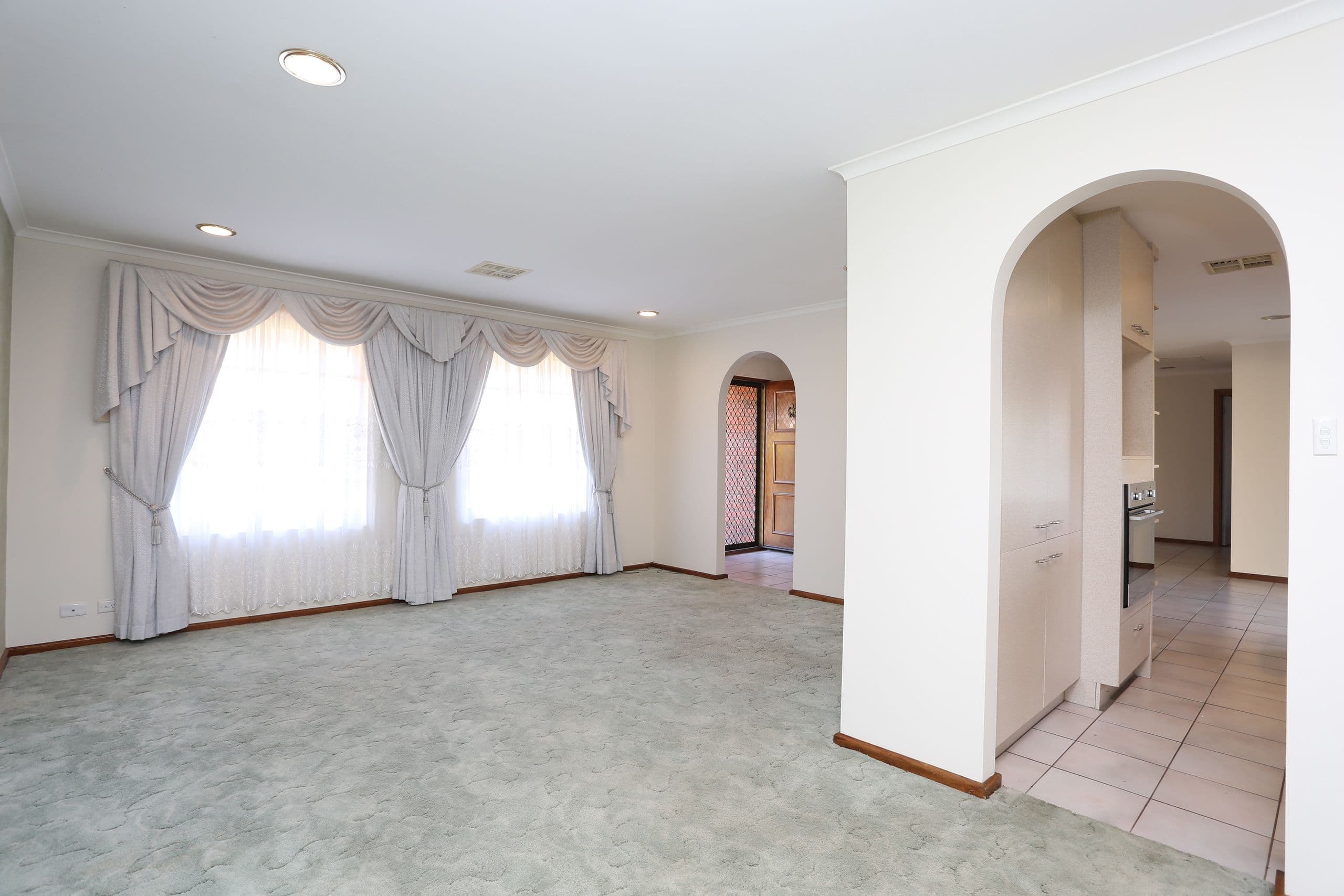 29 Ina Close, Craigmore SA 5114, Craigmore - Thumbnail 6