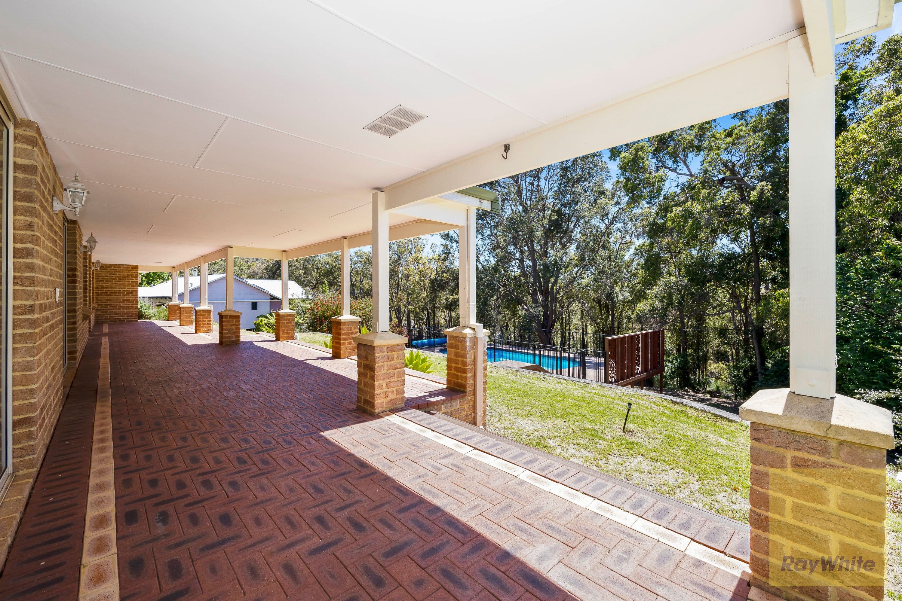 35 Palmateer Drive, Carmel WA 6076, Carmel - Thumbnail 3