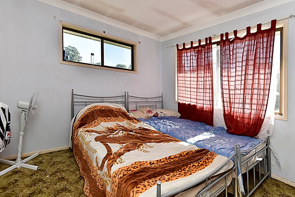 24 Acacia Street, Browns Plains QLD 4118, Browns Plains - Thumbnail 2