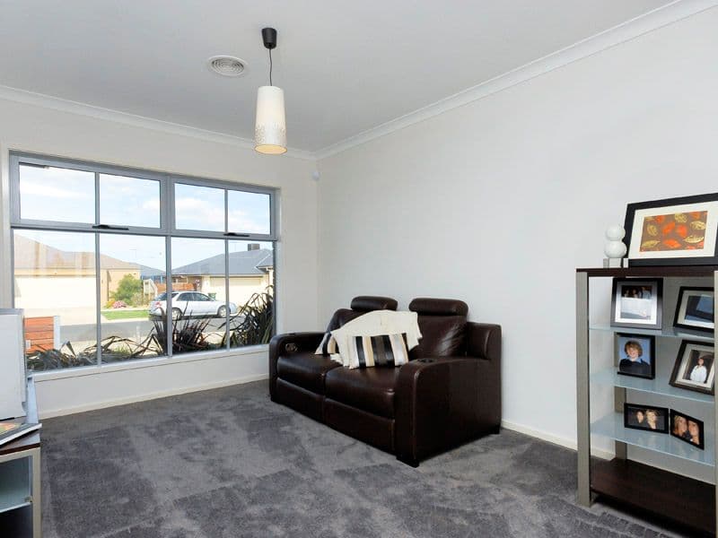 21-23 Grenache Drive, WAURN PONDS VIC 3216, Waurn Ponds - Thumbnail 2
