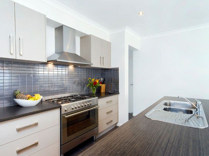 21-23 Grenache Drive, WAURN PONDS VIC 3216, Waurn Ponds - Thumbnail 5