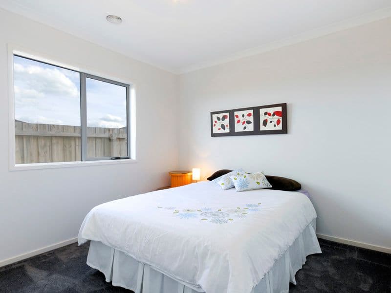 21-23 Grenache Drive, WAURN PONDS VIC 3216, Waurn Ponds - Thumbnail 7