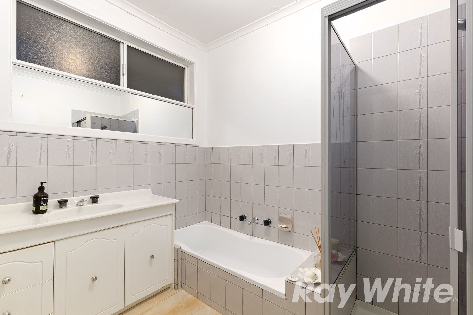 16 Mariemont Avenue, Wantirna VIC 3152, Wantirna - Thumbnail 8