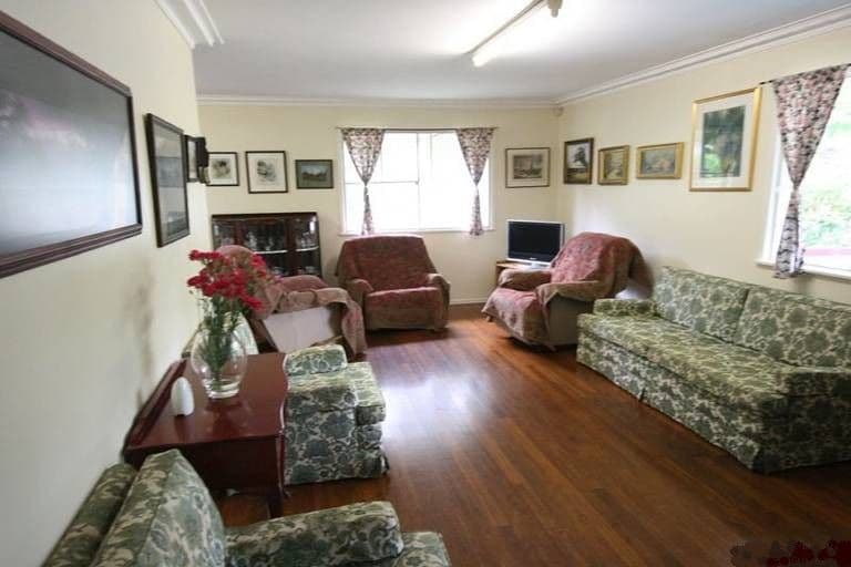 8 Janette Street, CAMP HILL QLD 4152, Camp Hill - Thumbnail 3
