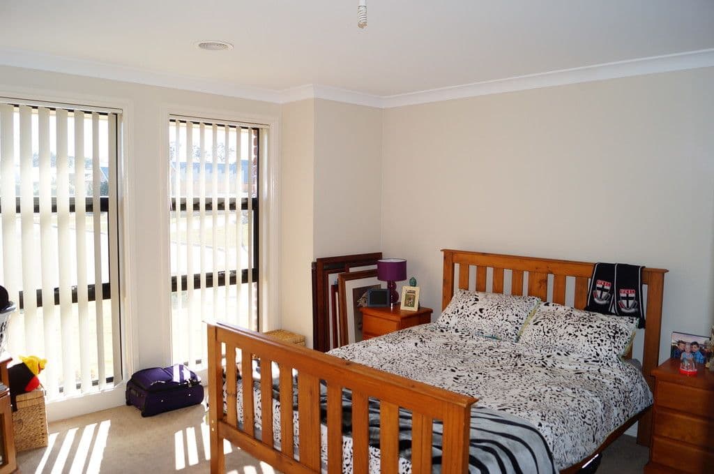 16 Begonia Place, Orange - Thumbnail 2