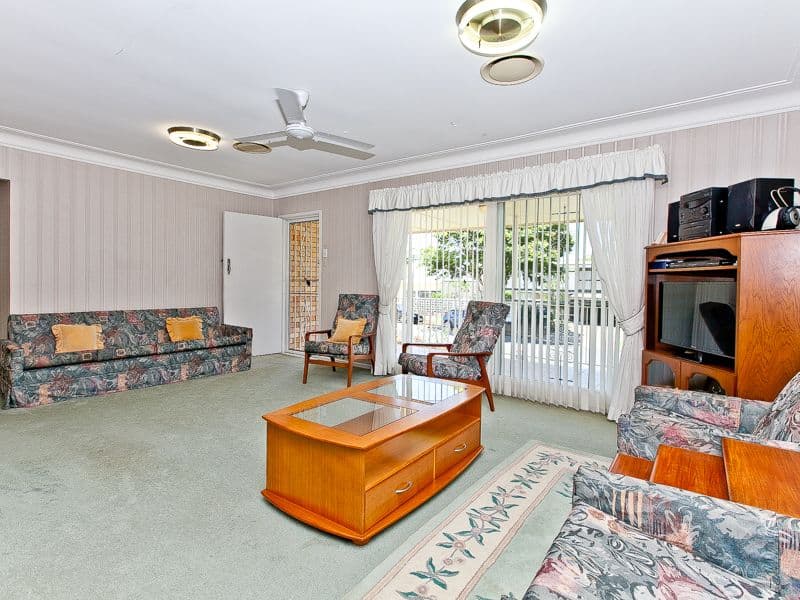 16 Kurago Street, Chermside West QLD 4032, Chermside West - Thumbnail 4