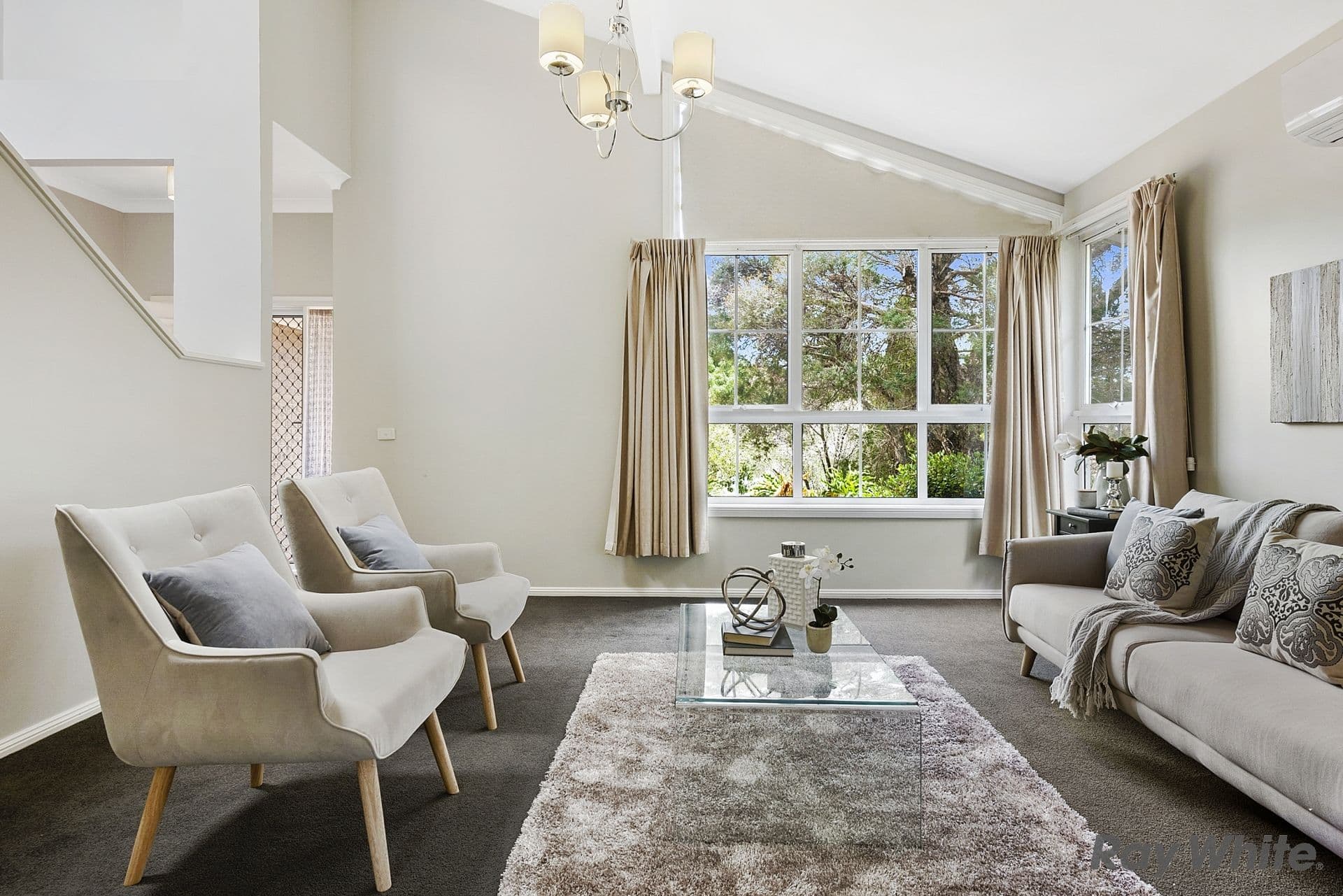 48 Oakhill Drive, Castle Hill - Thumbnail 3