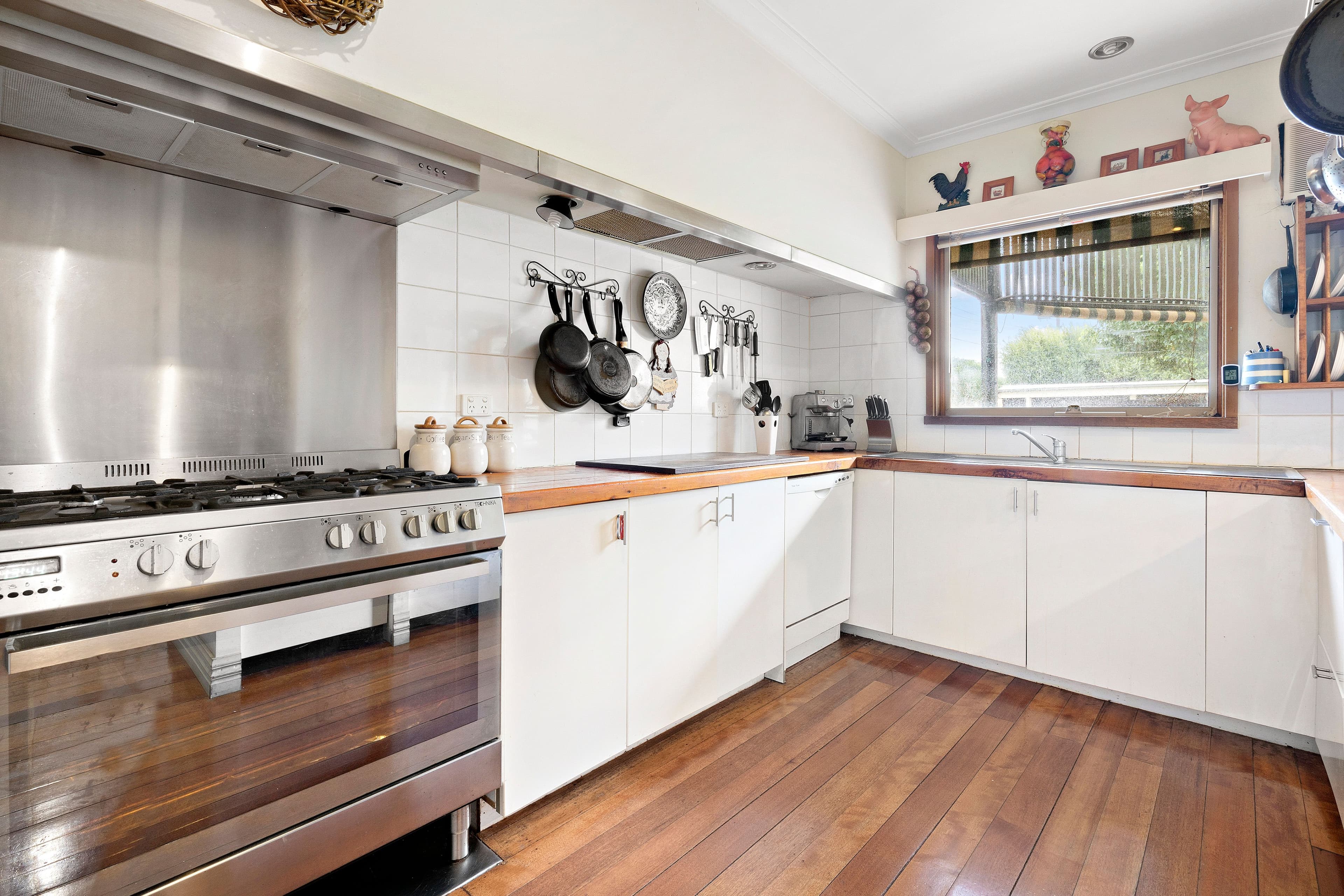 29 Canterbury Street, Hughesdale VIC 3166, Hughesdale - Thumbnail 5