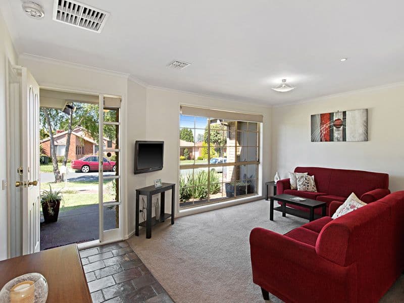 33 Romano Avenue, MILL PARK VIC 3082, Mill Park - Thumbnail 5