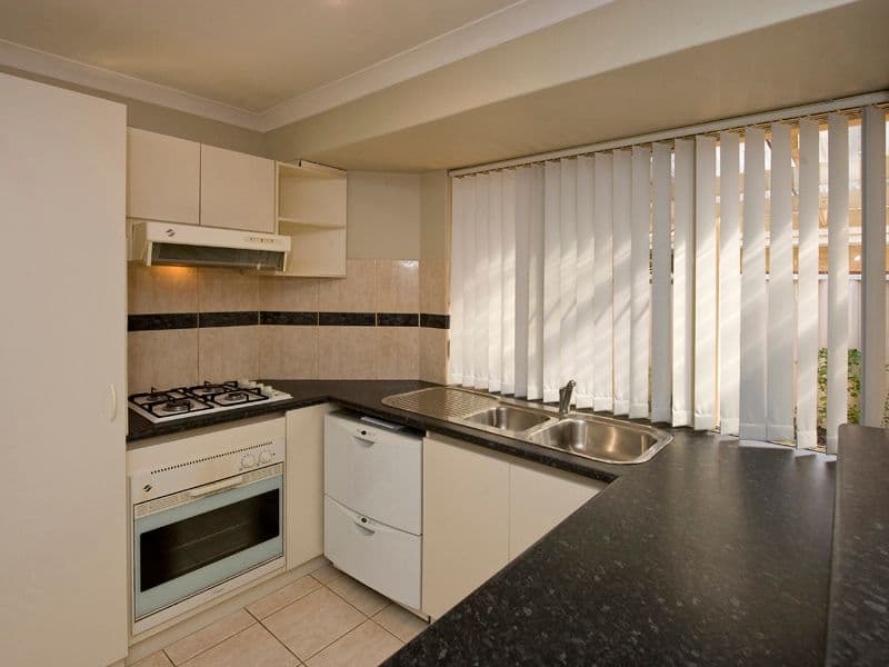 60 Fitzroy Road, RIVERVALE WA 6103, Rivervale - Thumbnail 2