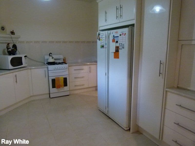 14 Bathurst Street, Forbes - Thumbnail 7