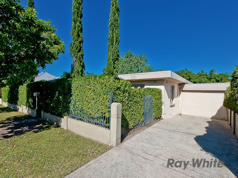 17 Storkey Street, WINDSOR QLD 4030, Windsor - Thumbnail 2