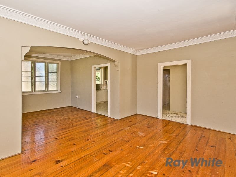 17 Storkey Street, WINDSOR QLD 4030, Windsor - Thumbnail 3
