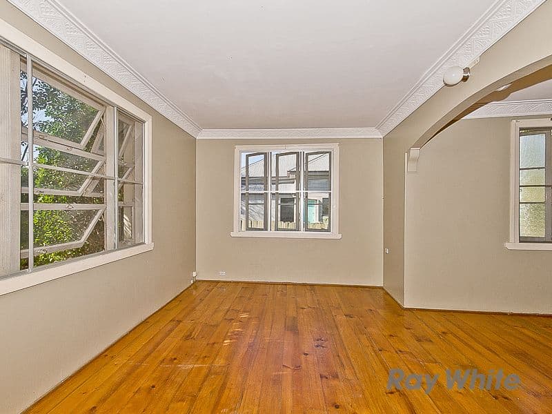 17 Storkey Street, WINDSOR QLD 4030, Windsor - Thumbnail 5