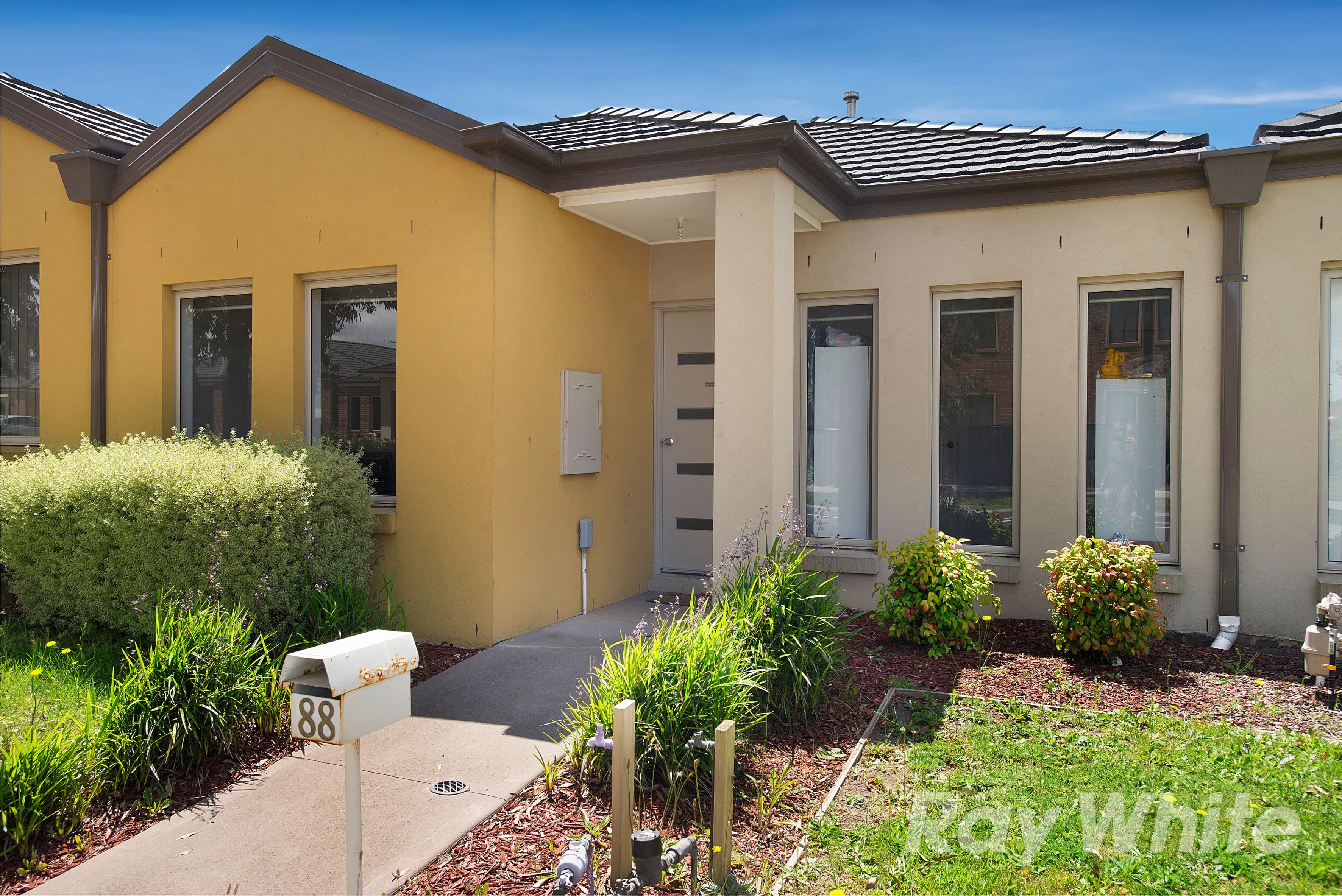 88 Sabel Drive, Cranbourne North VIC 3977, Cranbourne North - Image 1