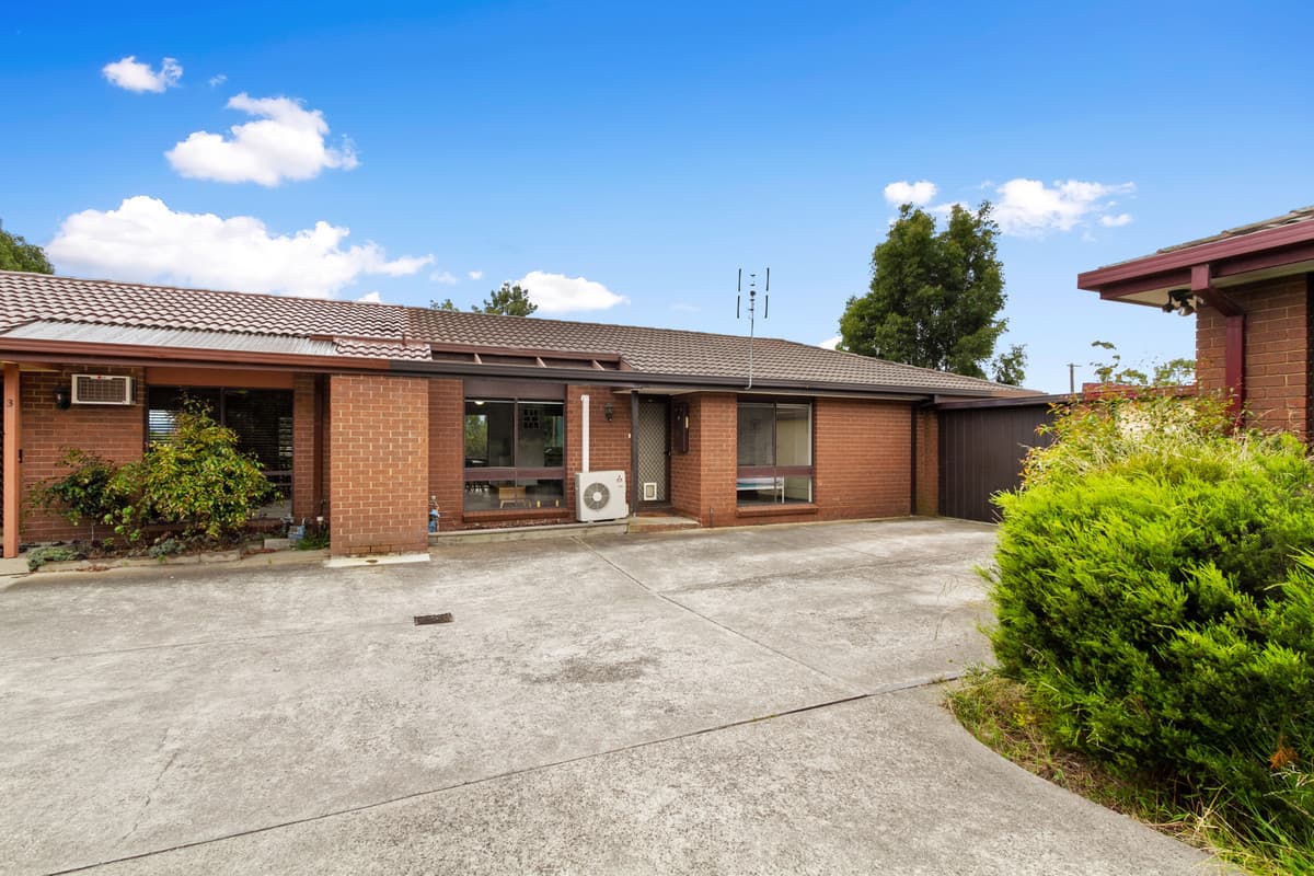 2 / 46-48 Strathcole Drive, TRARALGON VIC 3844, Traralgon - Image 1