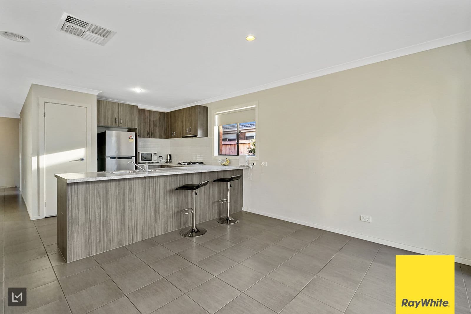 10 Ebony Way, Tarneit VIC 3029, Tarneit - Thumbnail 7