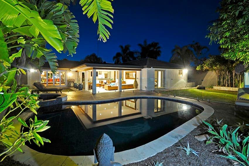 20 Barrier Reef Drive, MERMAID WATERS QLD 4218, Mermaid Waters - Image 1