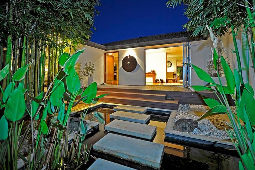 20 Barrier Reef Drive, MERMAID WATERS QLD 4218, Mermaid Waters - Thumbnail 4