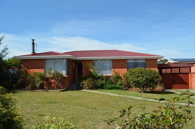 2 Mangana Street, RAVENSWOOD TAS 7250, Ravenswood - Image 1