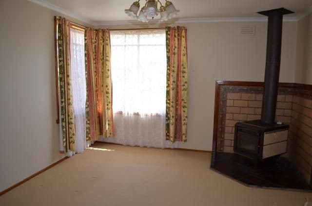 2 Mangana Street, RAVENSWOOD TAS 7250, Ravenswood - Thumbnail 3