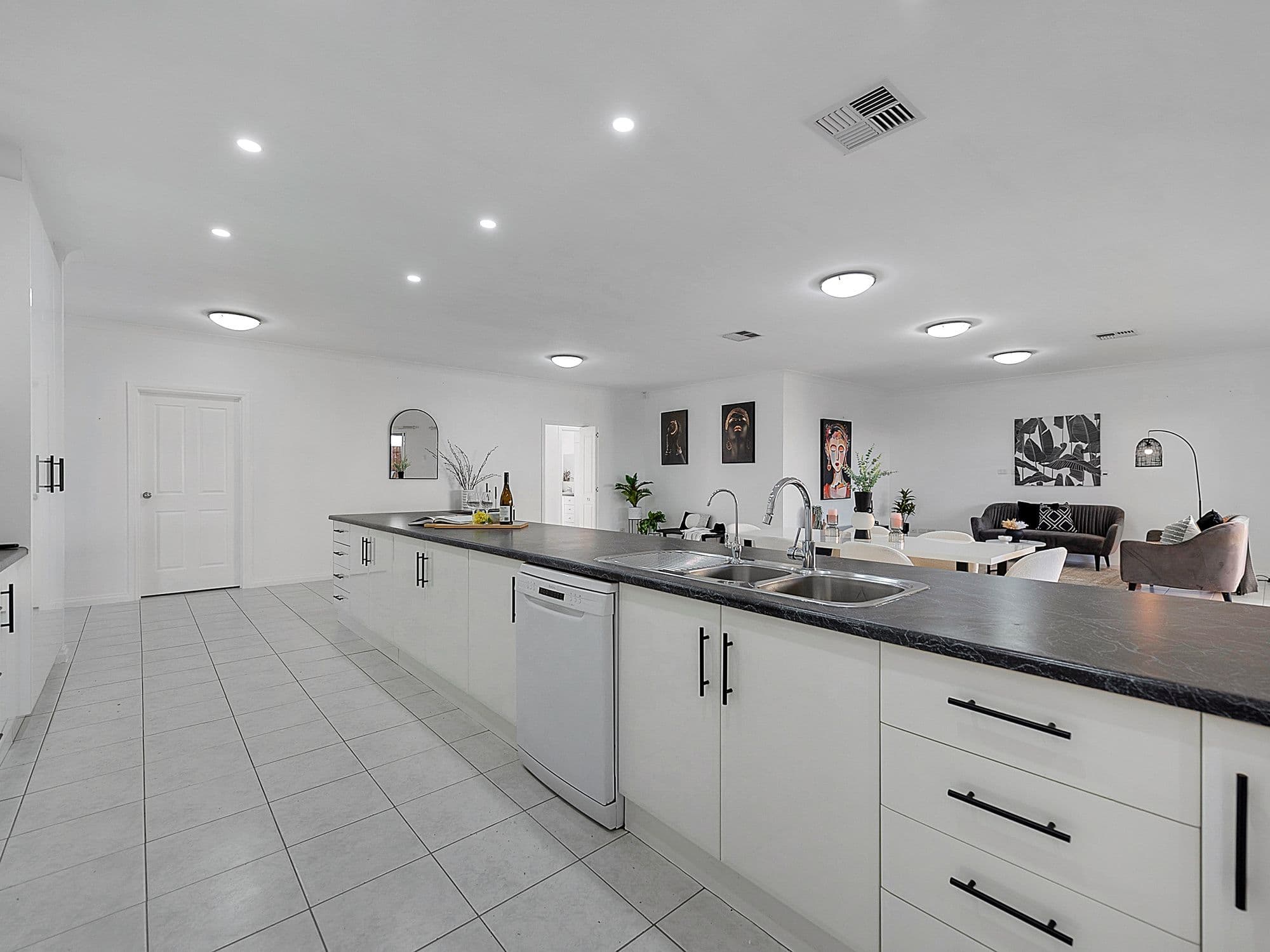 6 Regal Court, Para Hills SA 5096, Para Hills - Thumbnail 3