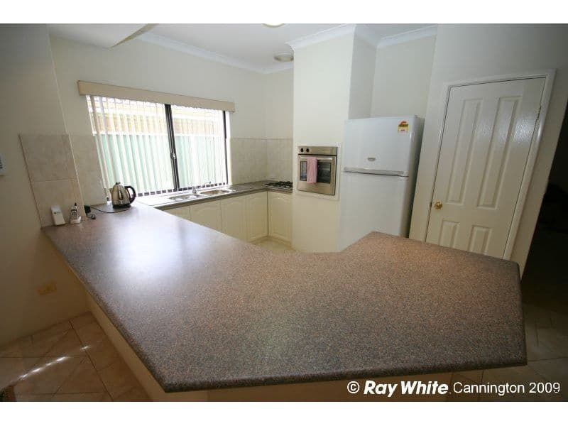 16 Thomas Street, EAST CANNINGTON WA 6107, East Cannington - Thumbnail 2