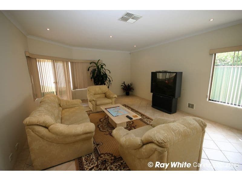 16 Thomas Street, EAST CANNINGTON WA 6107, East Cannington - Thumbnail 5
