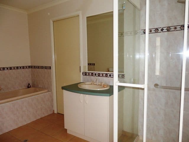 29 Chanter Street, MOAMA NSW 2731, Moama - Thumbnail 5