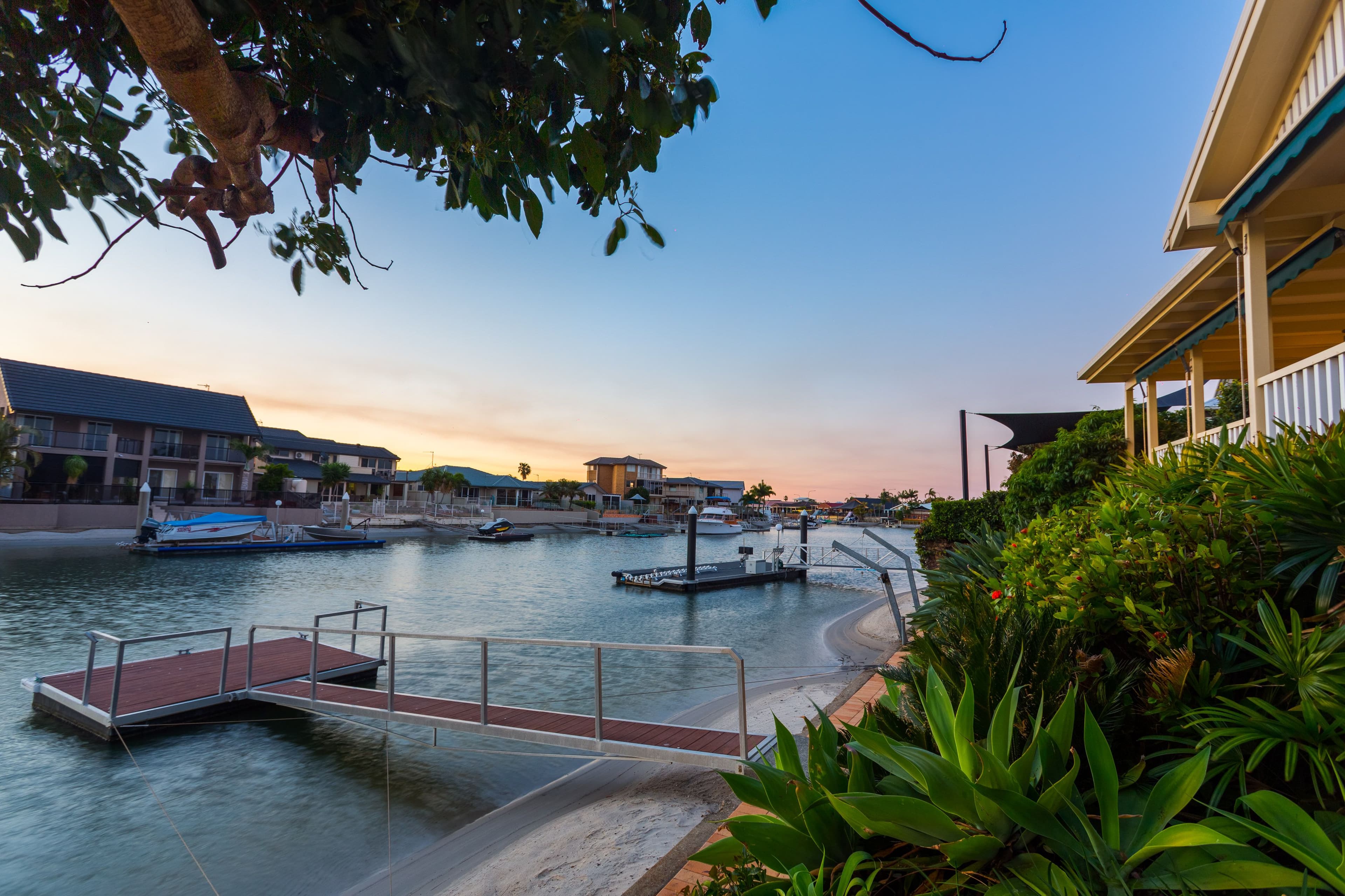 48 Seaspray Street, Paradise Point QLD 4216, Paradise Point - Thumbnail 6