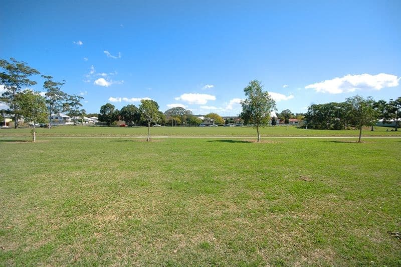 35 Cleveland Street, GREENSLOPES QLD 4120, Greenslopes - Thumbnail 8