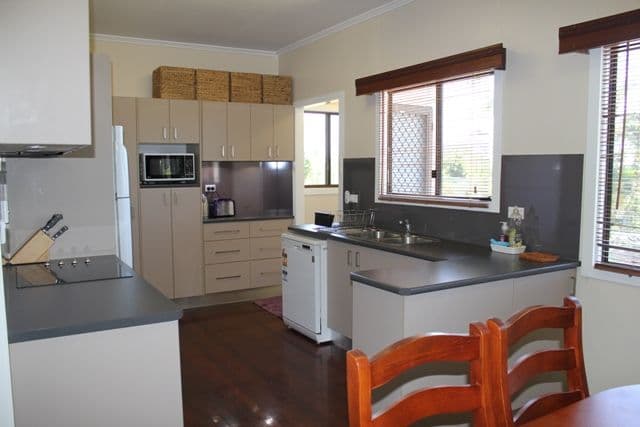 38 Blackrock Road, Blackrock QLD 4850, Blackrock - Thumbnail 5