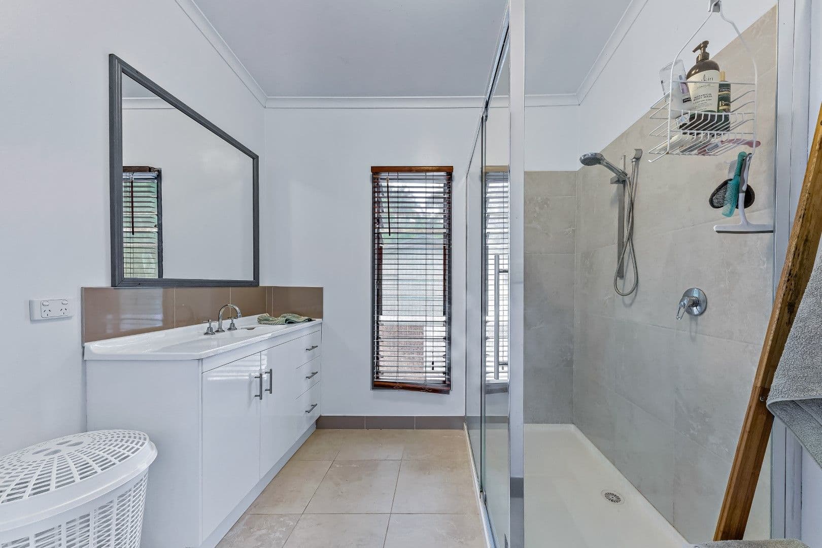 29 Eshelby Drive, Cannonvale QLD 4802, Cannonvale - Thumbnail 4