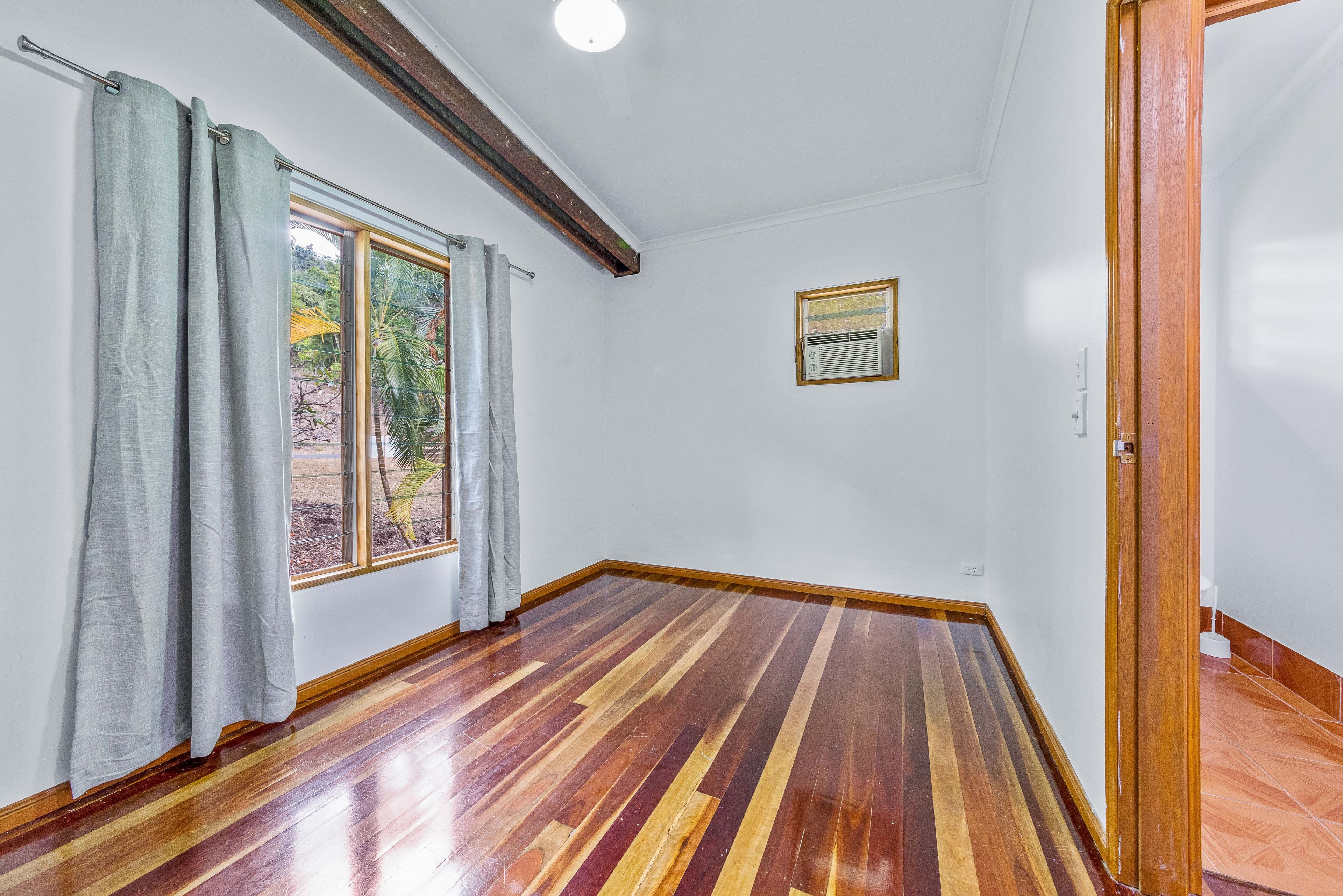 29 Eshelby Drive, Cannonvale QLD 4802, Cannonvale - Thumbnail 5