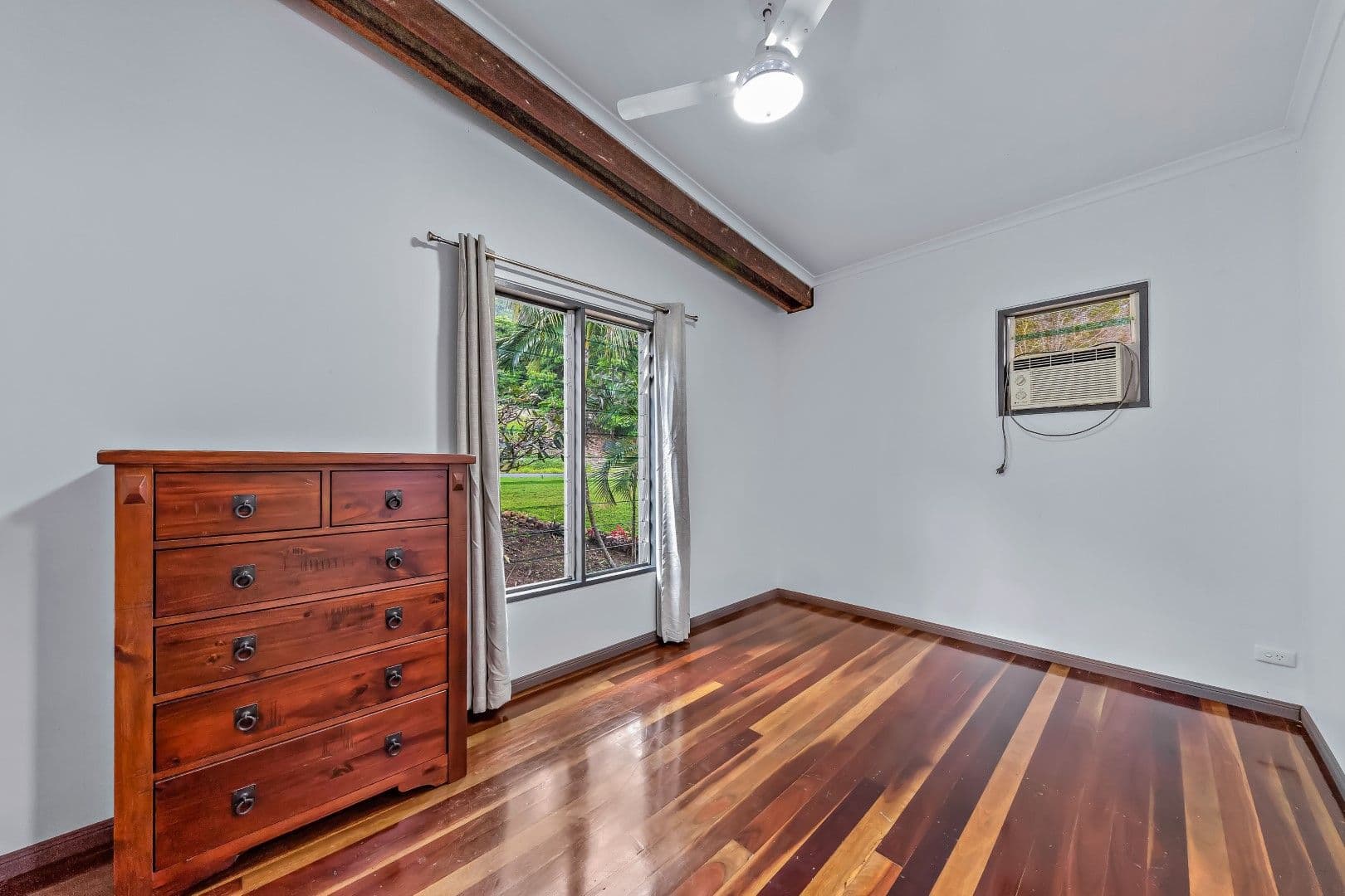 29 Eshelby Drive, Cannonvale QLD 4802, Cannonvale - Thumbnail 8