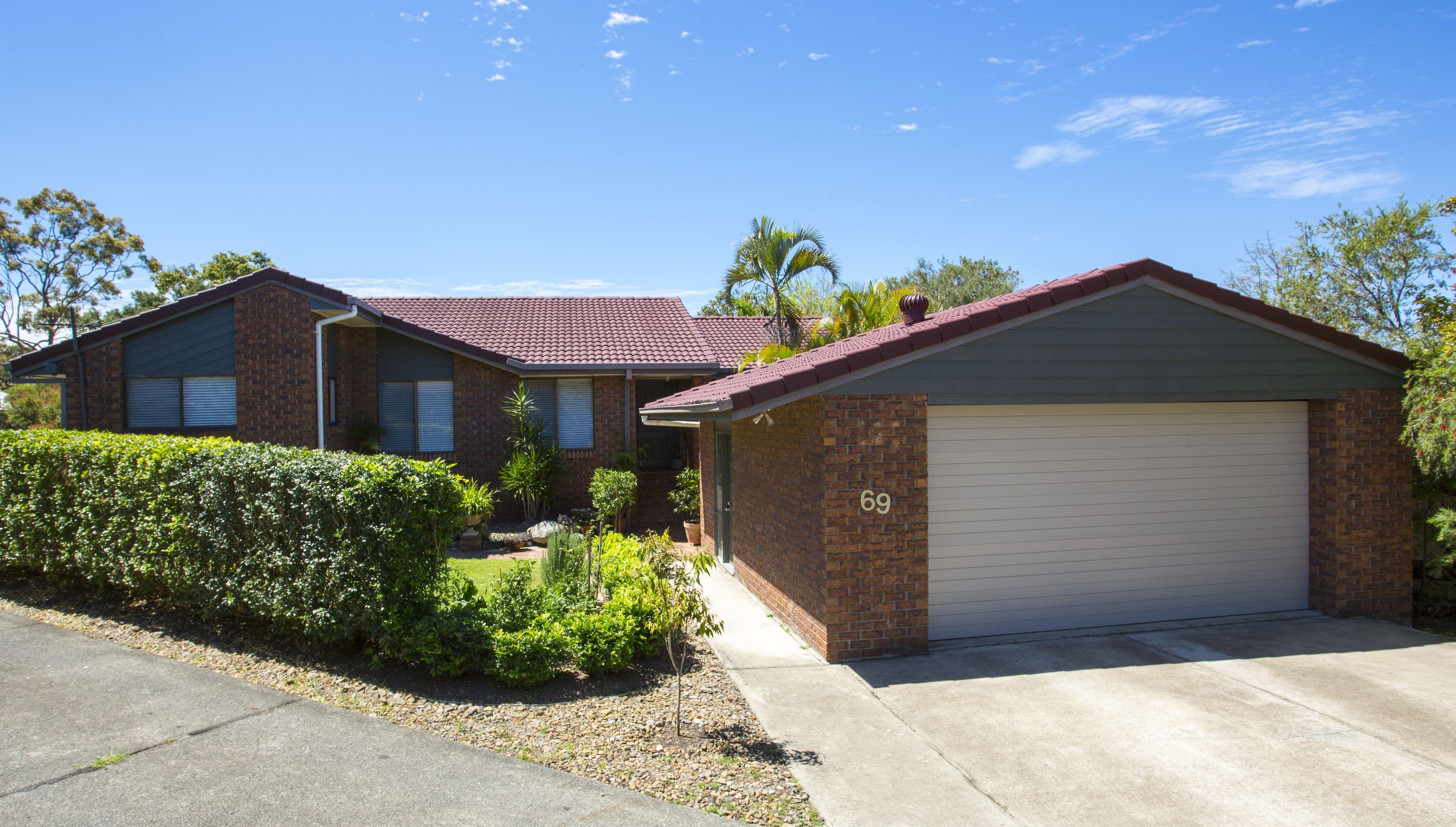 69 Banbury Street, Carina QLD 4152, Carina - Thumbnail 2