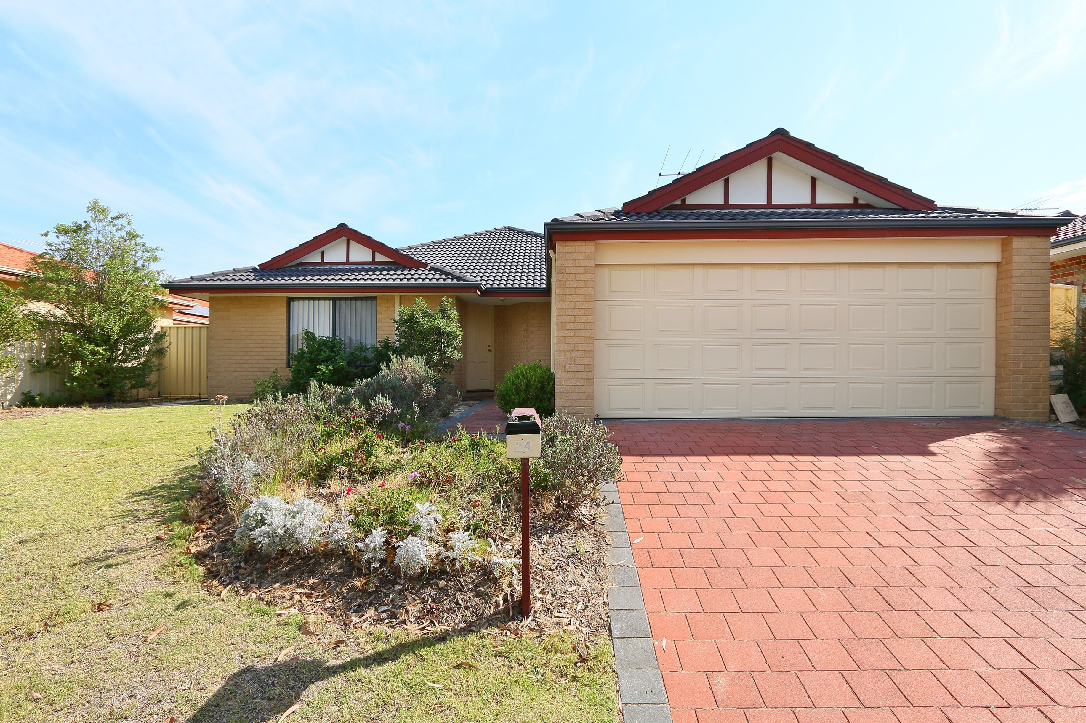 24 Argonaut Crescent, Yangebup WA 6164, Yangebup - Image 1