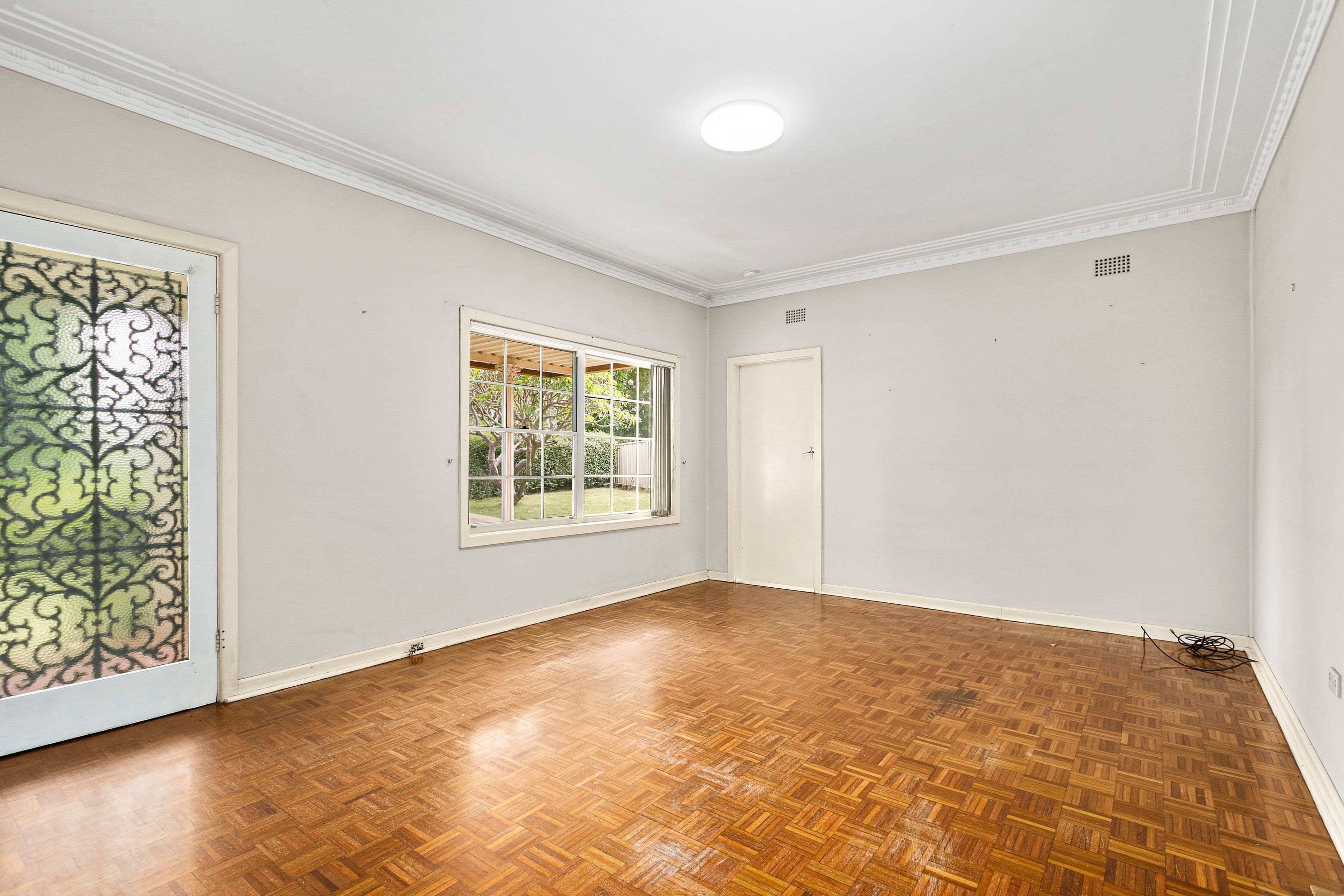 8 Trevor Avenue, Lake Heights NSW 2502, Lake Heights - Thumbnail 3