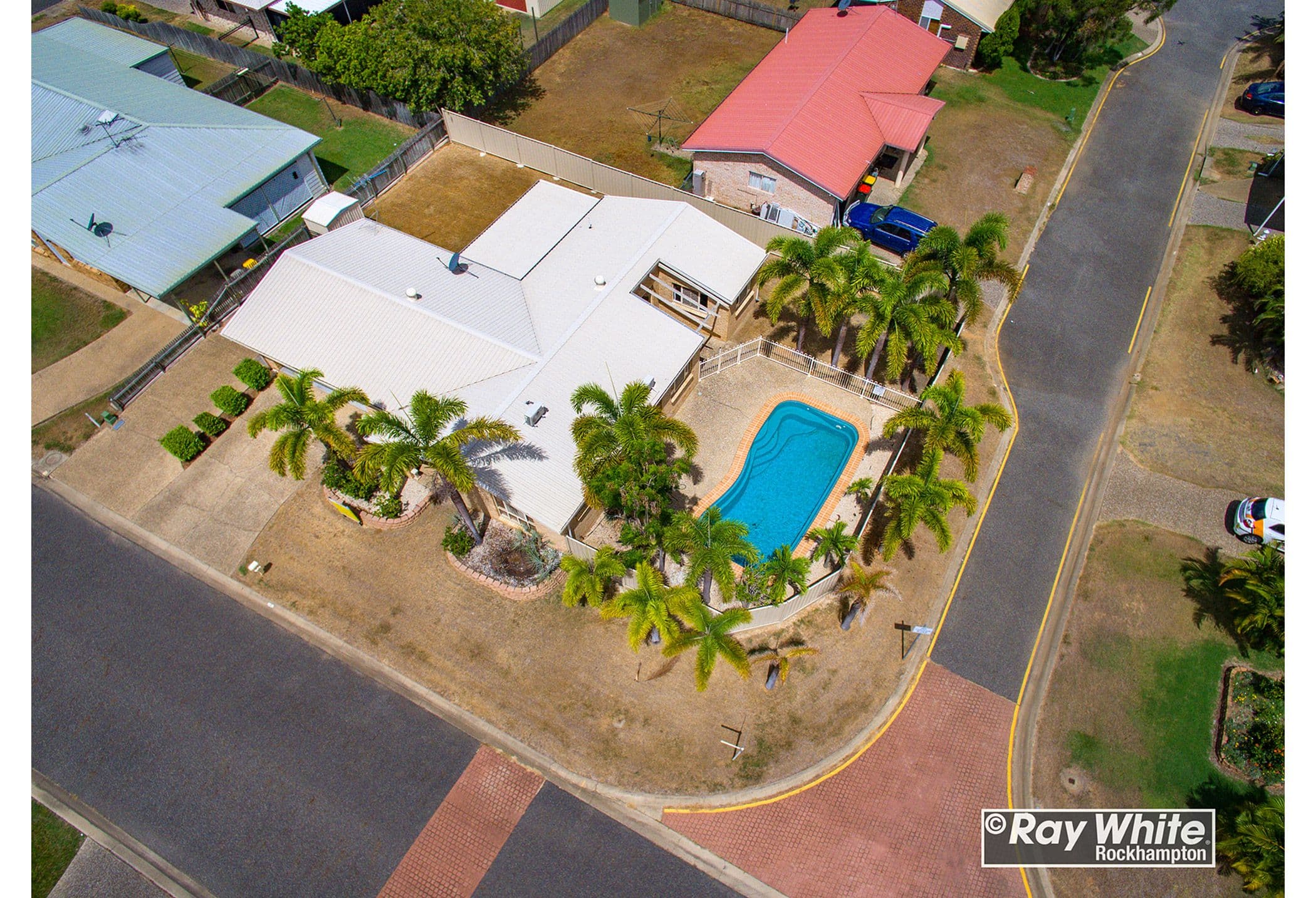 12 Carara Drive, Kawana QLD 4701, Kawana - Thumbnail 2