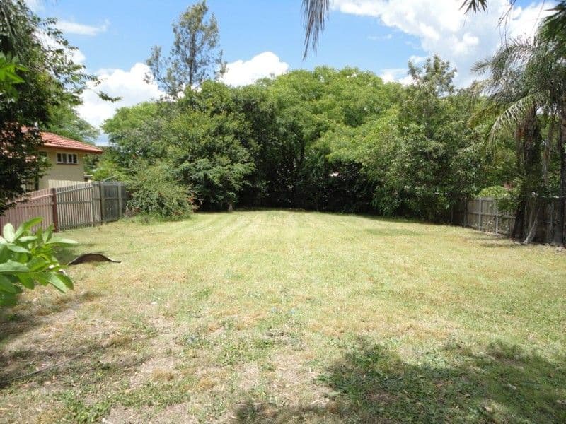 16 Coverack Street, LEICHHARDT QLD 4305, Leichhardt - Thumbnail 3