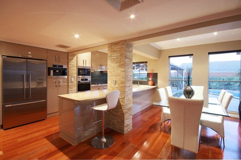 10 Martinique Court, WEST LAKES SA 5021, West Lakes - Thumbnail 2