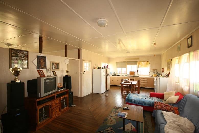 4 Westcott Avenue, GRASSTREE BEACH QLD 4740, Grasstree Beach - Thumbnail 7