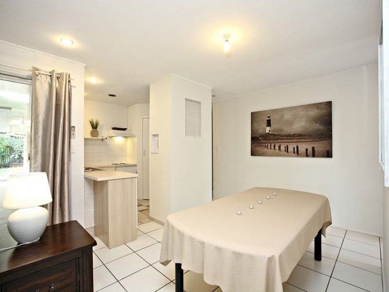 35 Dandenong Road, JAMBOREE HEIGHTS QLD 4074, Jamboree Heights - Thumbnail 3